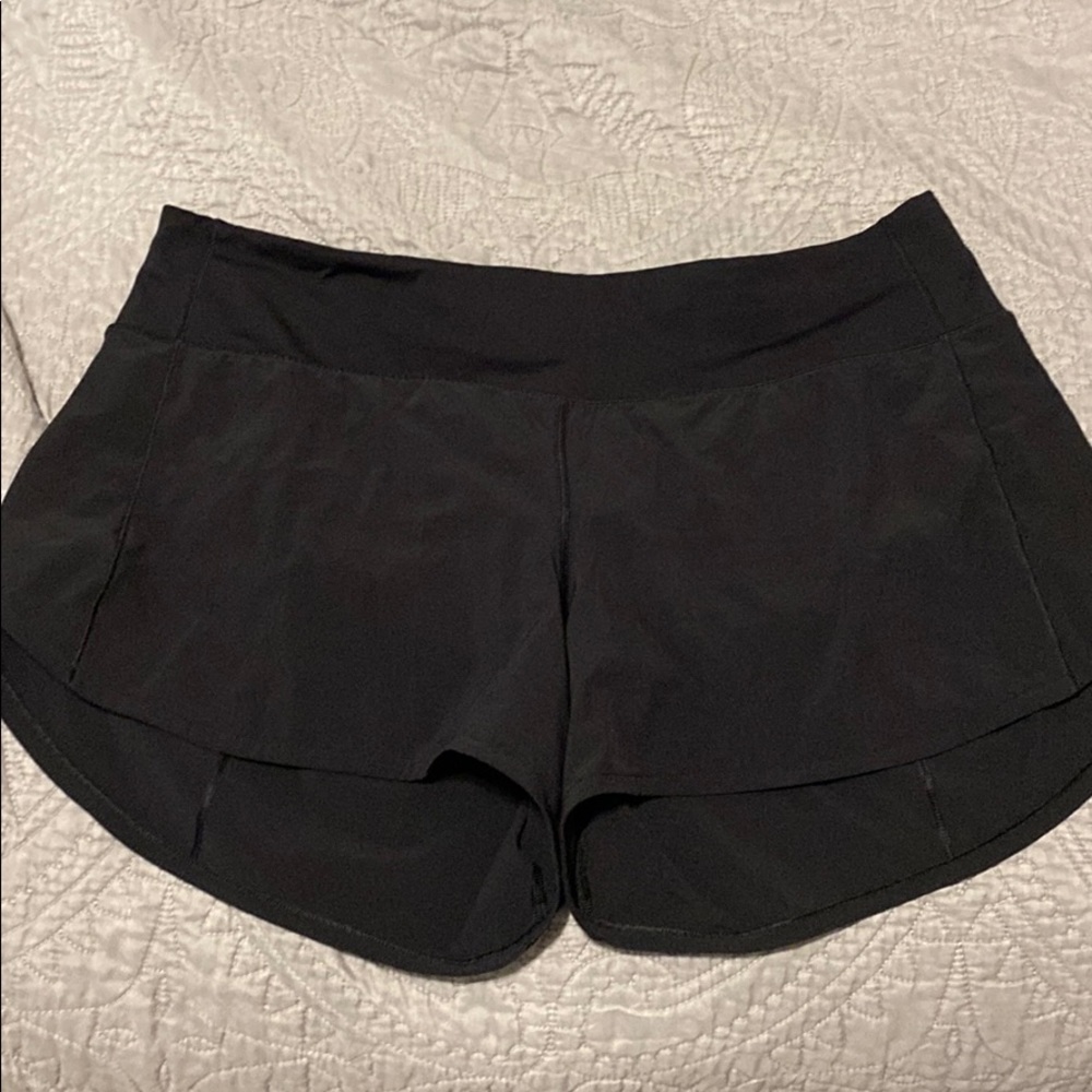 Lululemon women’s black shorts